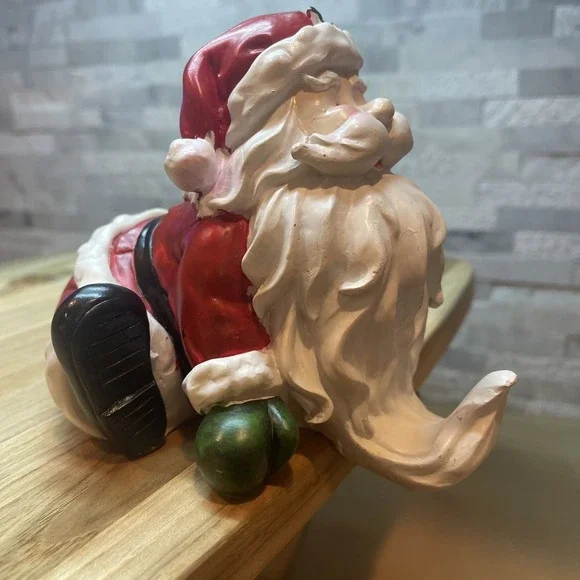 Santa Claus Stocking Holder Mantle Sitter Beard Hook Christmas Decor Red Resin - Picture 3 of 10